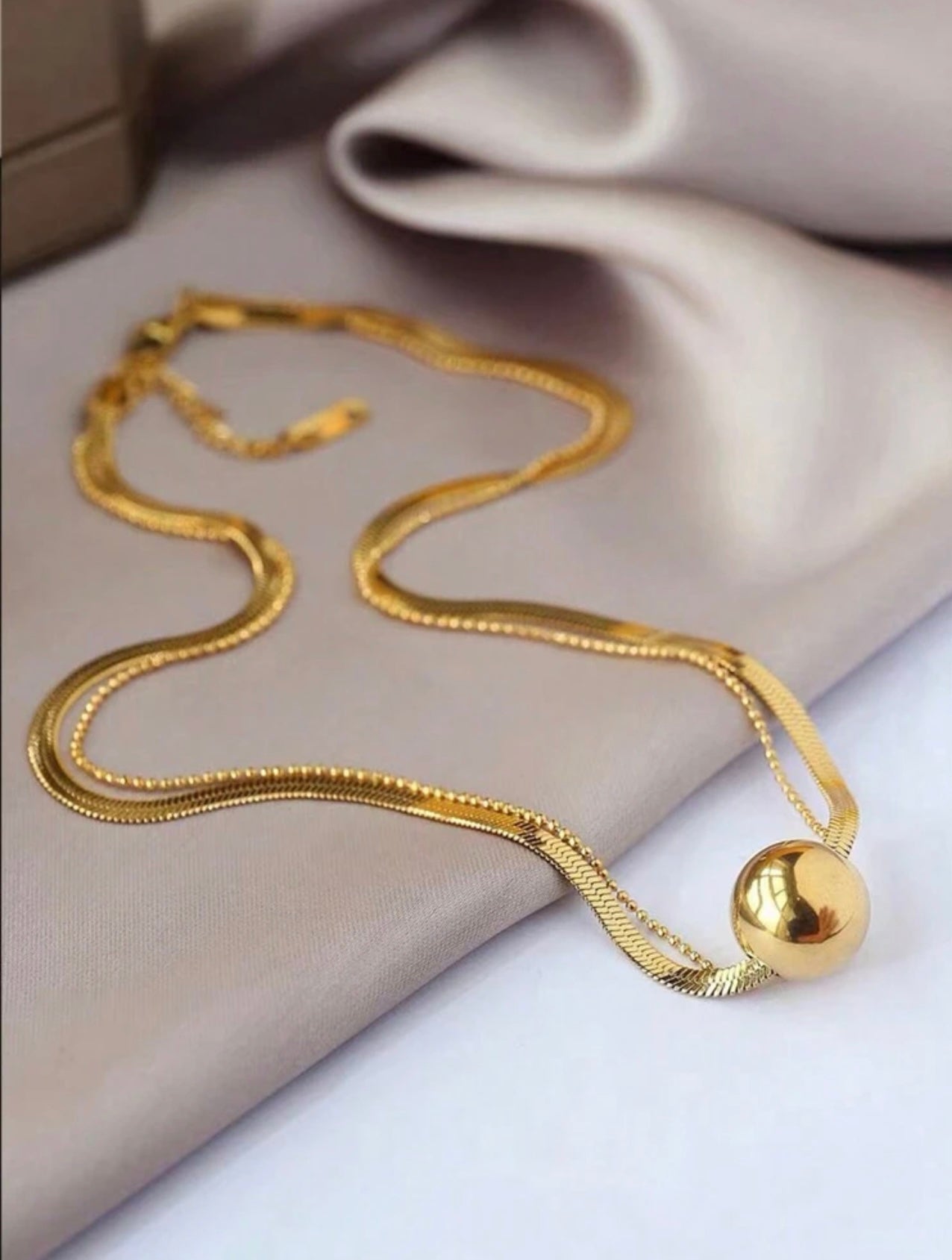 1pc Gold & Steel Color Double Layer Ball Necklace