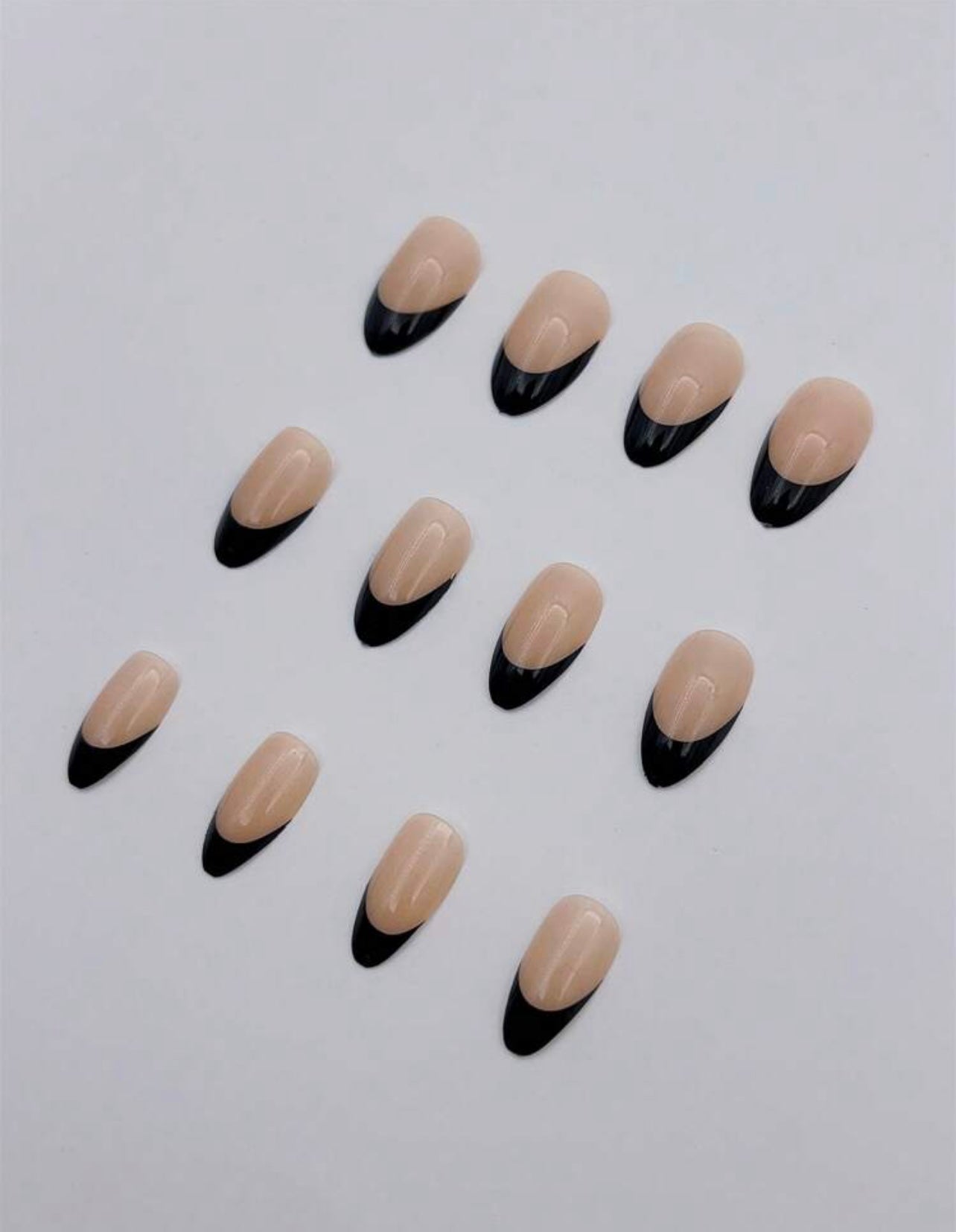 Almond shaped minimalist black French glossy Press on Nails