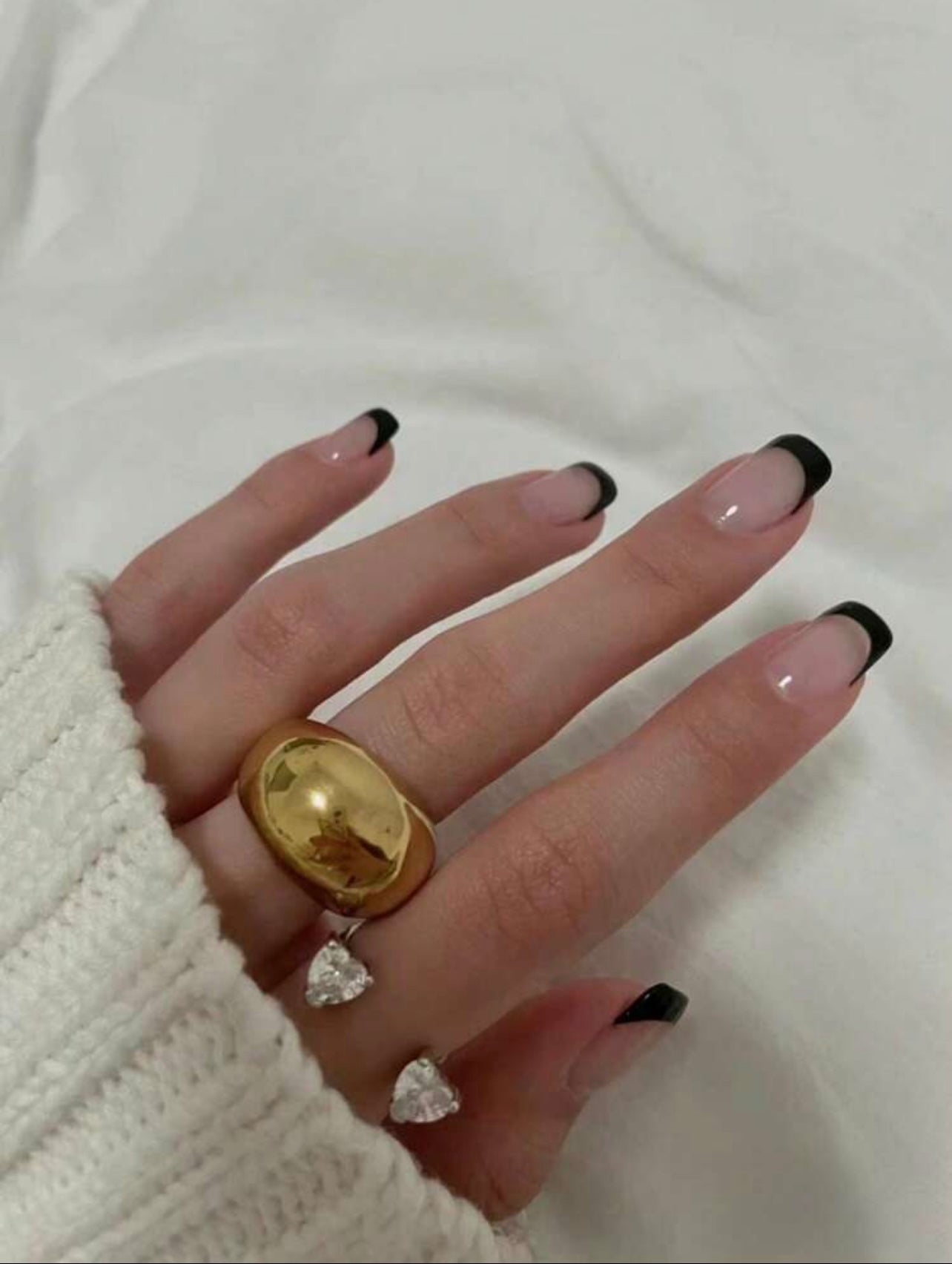 Short Square Armour French Black Press on Nails