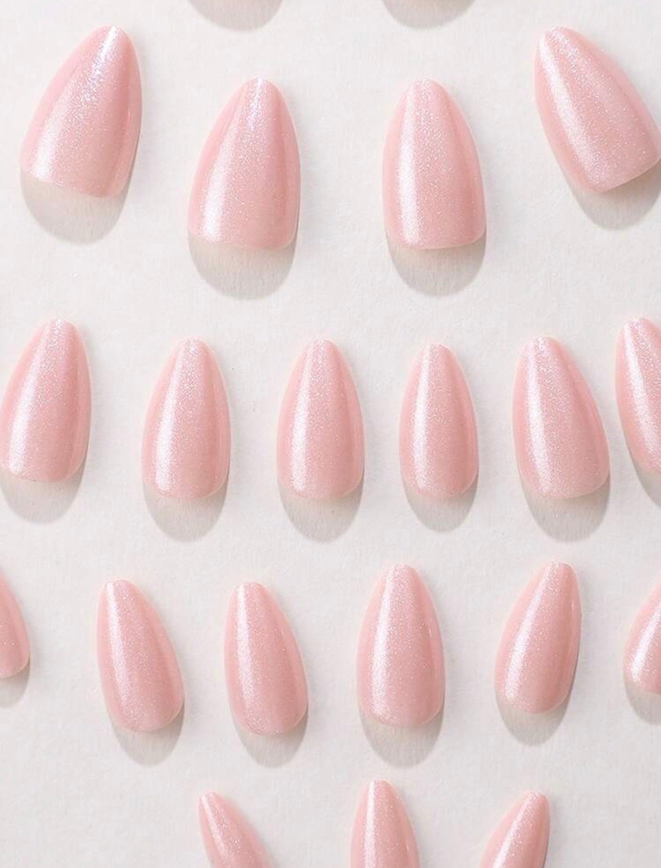 New Short Almond Shiny Pearl Powder Pink